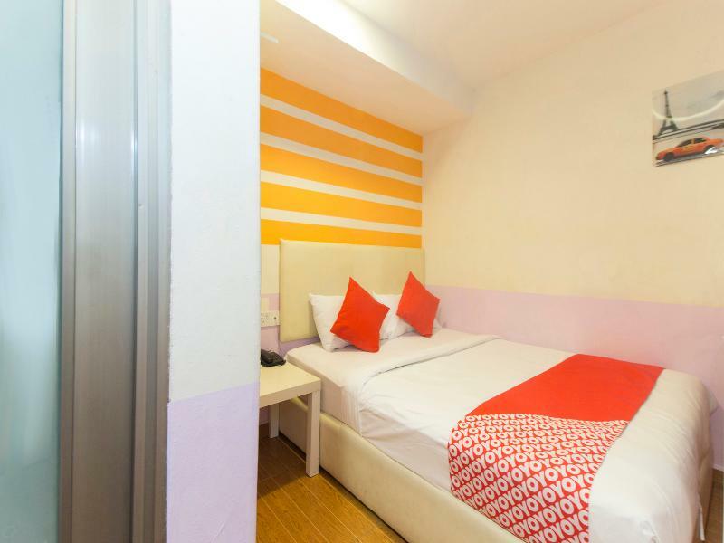 Oyo 419 City Boutique Hotel Банги Экстерьер фото